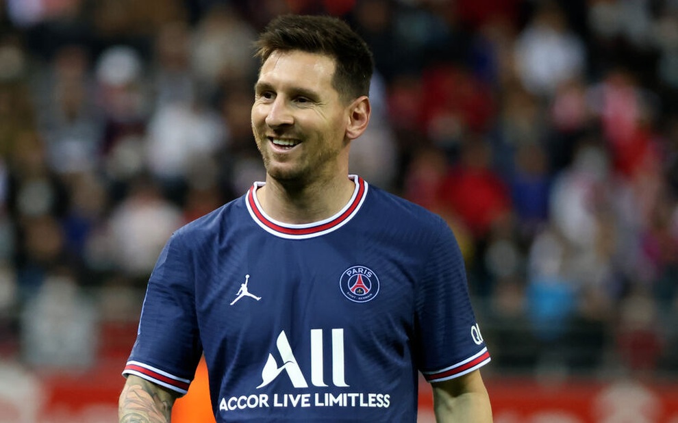 PSG công bố đội hình dự Champions League, Messi nhiều khả năng đá chính - 4
