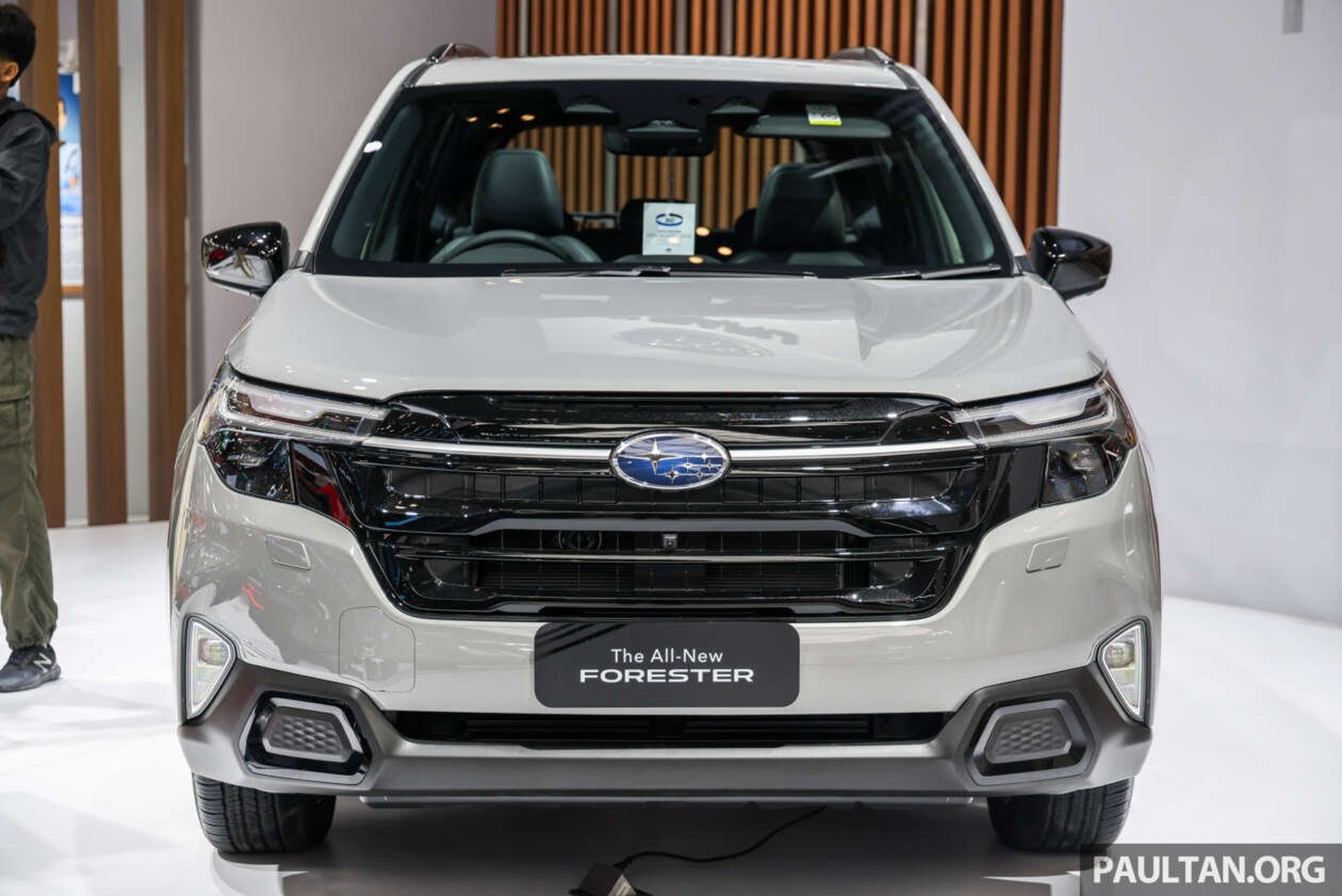 Cận cảnh Subaru Forester 2025 vừa ra mắt Đông Nam Á: Chỉ có bản máy xăng - 14 Cận cảnh Subaru Forester 2025 vừa ra mắt Đông Nam Á: Chỉ có bản máy xăng - 14