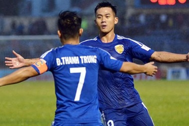 Chân sút nội cạnh tranh Vua phá lưới V-League với các ngoại binh