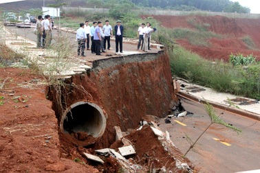 Loạt dự án gặp sự cố liên quan một đơn vị thi công