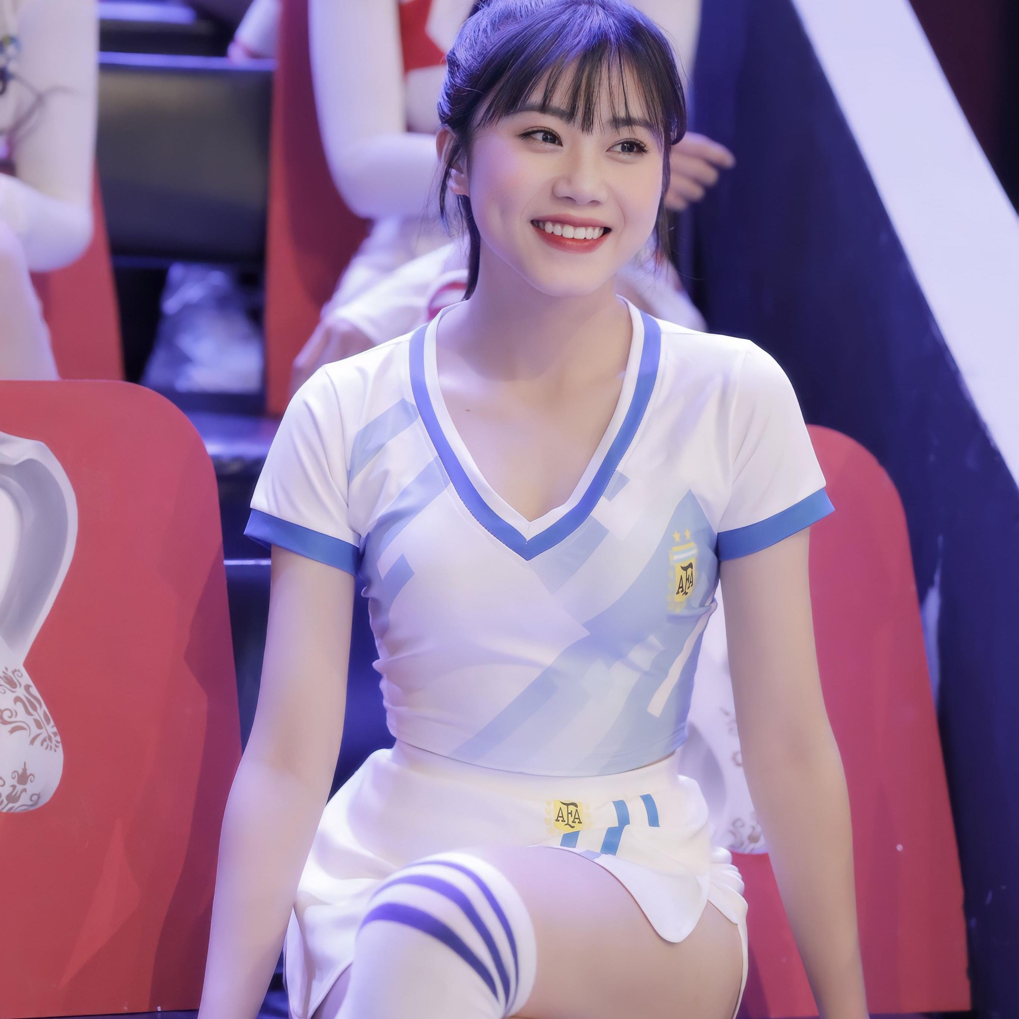 Det sexy utseendet til den hete jenta fra Phu Tho som er lidenskapelig opptatt av fotball - 1 Vẻ ngoài gợi cảm của hot girl Phú Thọ đam mê bóng đá - 1