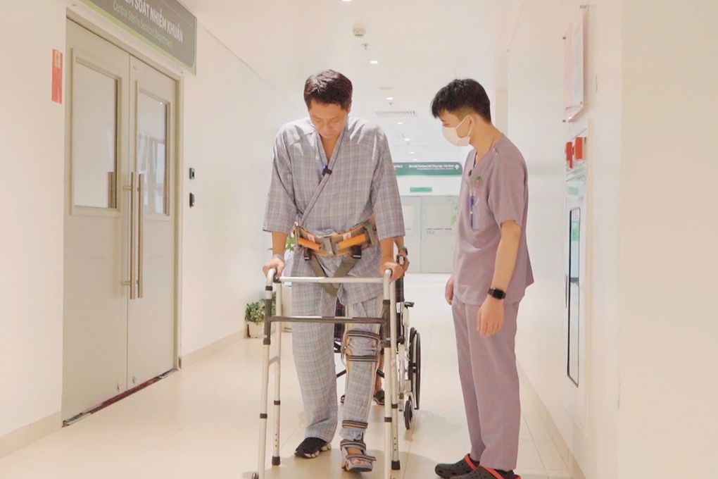 Đau thắt lưng sau cú đánh golf, người đàn ông 43 tuổi suýt liệt hai chân - 3 Đau thắt lưng sau cú đánh golf, người đàn ông 43 tuổi suýt liệt hai chân - 3