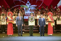 Tuyên dương 143 học sinh, sinh viên, thanh niên dân tộc thiểu số xuất sắc