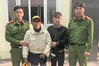 Cụ ông 85 tuổi đi lạc từ Hà Nội lên Phú Thọ