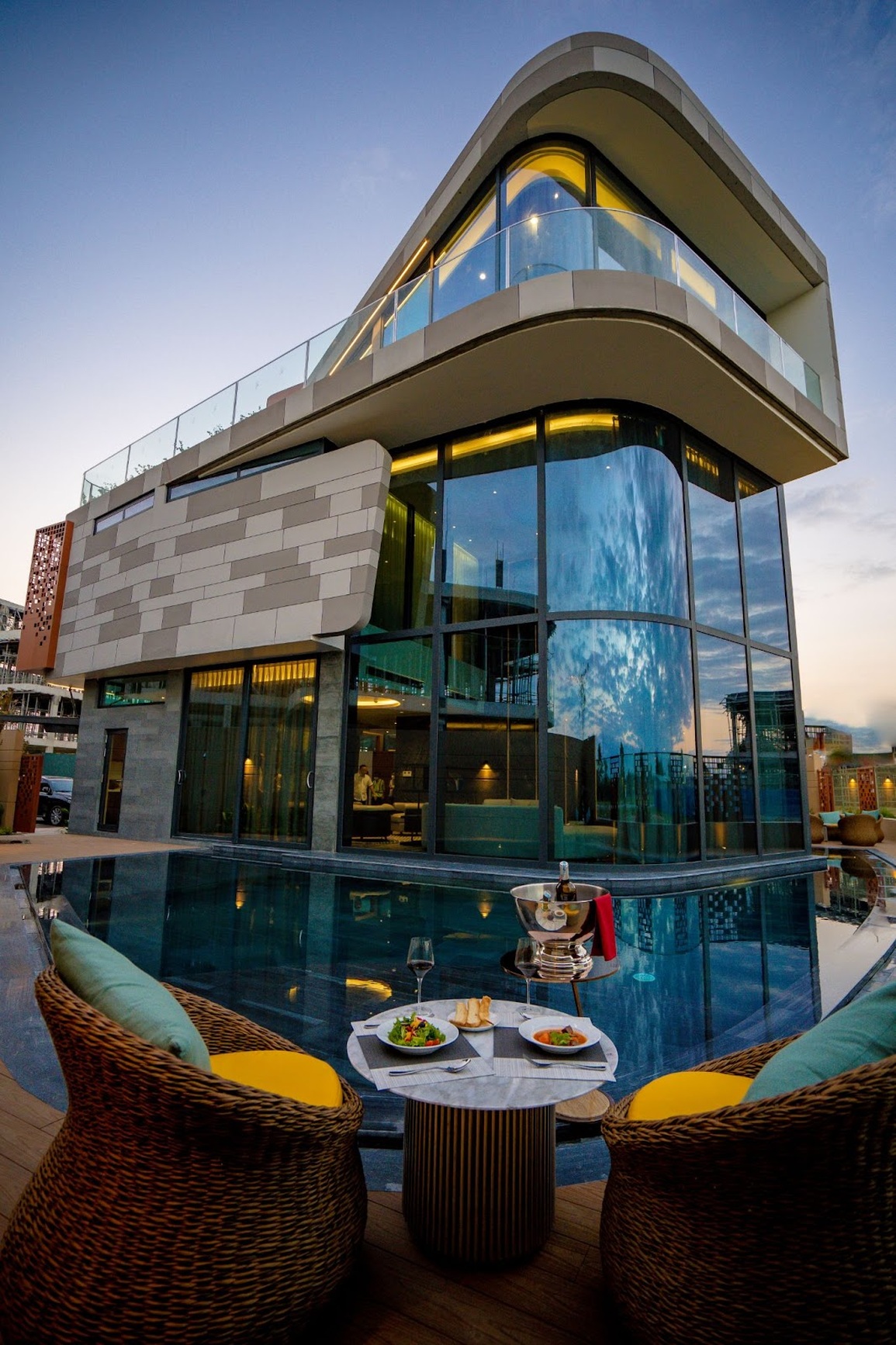 Biệt thự Regal Victoria: Từ thiết kế 3D đến đời thực có gì khác biệt? - 3 Biệt thự Regal Victoria: Từ thiết kế 3D đến đời thực có gì khác biệt? - 3