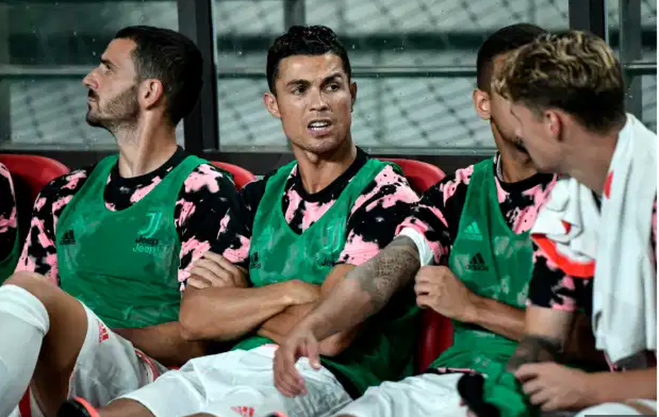 Cảnh sát Hàn Quốc tạm ngừng điều tra C.Ronaldo vì… chờ dữ liệu - 1 Cảnh sát Hàn Quốc tạm ngừng điều tra C.Ronaldo vì… chờ dữ liệu - 1