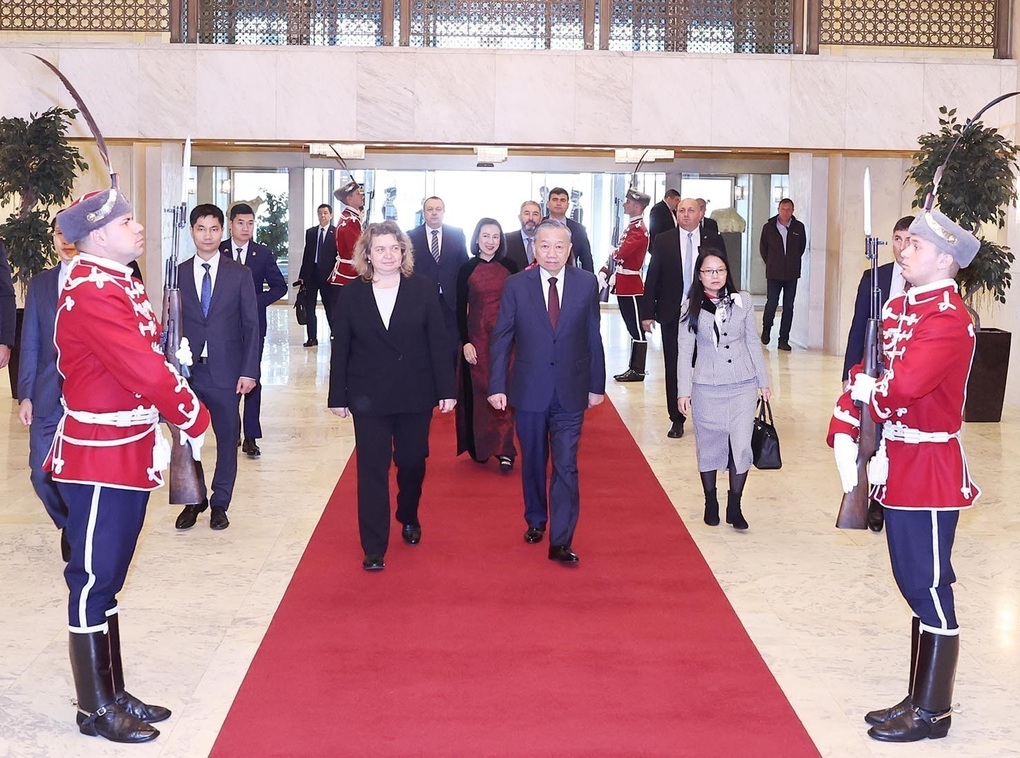 Tổng Bí thư mong Bulgaria là “cửa ngõ” cho hàng Việt vào thị trường EU - 2 Tổng Bí thư mong Bulgaria là “cửa ngõ” cho hàng Việt vào thị trường EU - 2