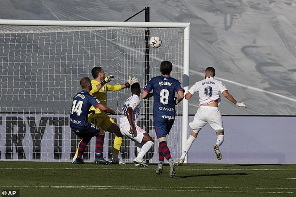 Eden Hazard ghi bàn, Real Madrid tiếp tục dẫn đầu La Liga - 8