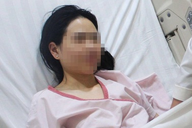 Cô gái 26 tuổi thủng tử cung tại Singapore, về TPHCM cấp cứu trong đêm