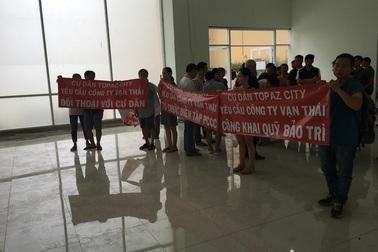 Cư dân Topaz City "cầu cứu", không muốn trở thành Carina thứ hai