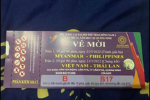 Quảng Ninh nói gì khi vé mời trận bóng đá nữ SEA Games 31 được rao bán?
