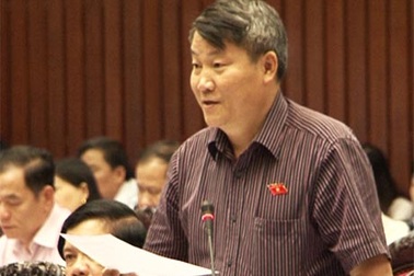 “Xử lý bác sĩ sai phạm thời gian qua quá nhẹ”