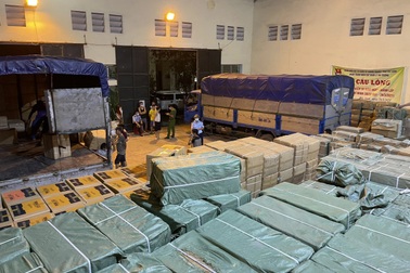 Vụ kho hàng giả "khủng" của ông chủ Trung Quốc: Chuyển công an khởi tố