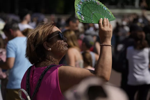 Thế giới trải qua tuần nắng nóng chưa từng có trong lịch sử