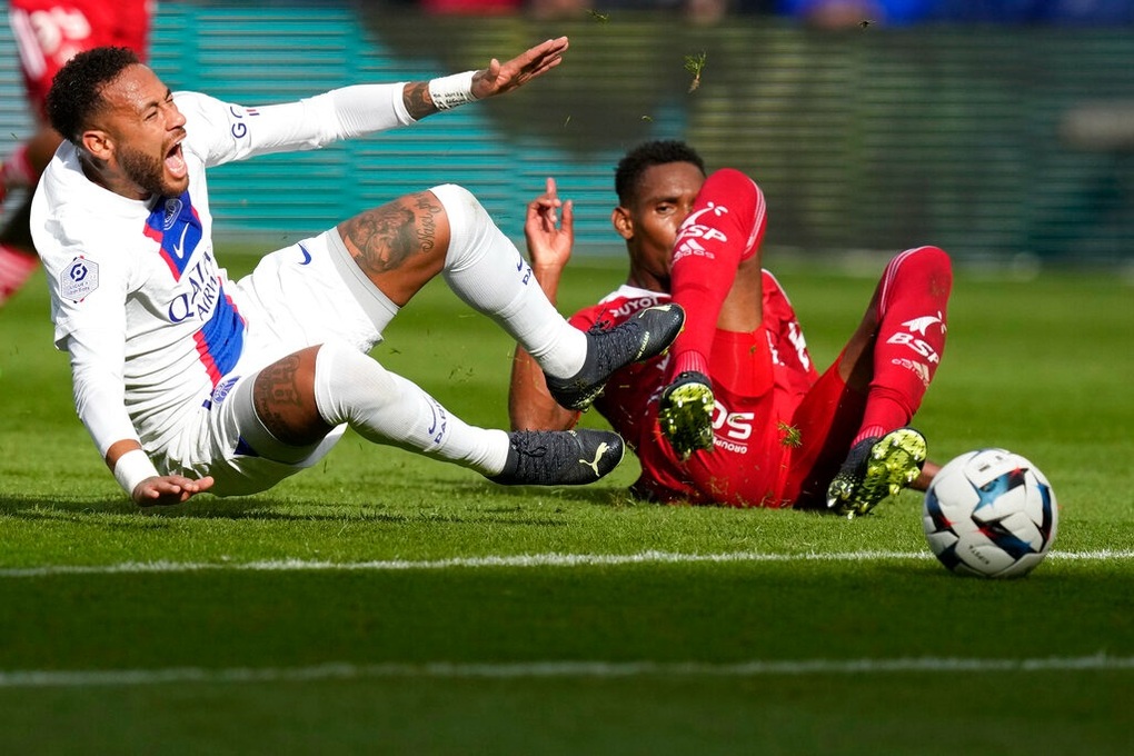Neymar tỏa sáng, PSG giành lại ngôi đầu Ligue 1 - 2 Neymar tỏa sáng, PSG giành lại ngôi đầu Ligue 1 - 2