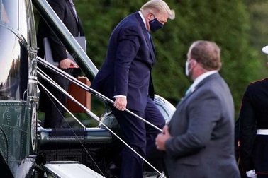 Tổng thống Mỹ được điều trị Covid-19 như thế nào?