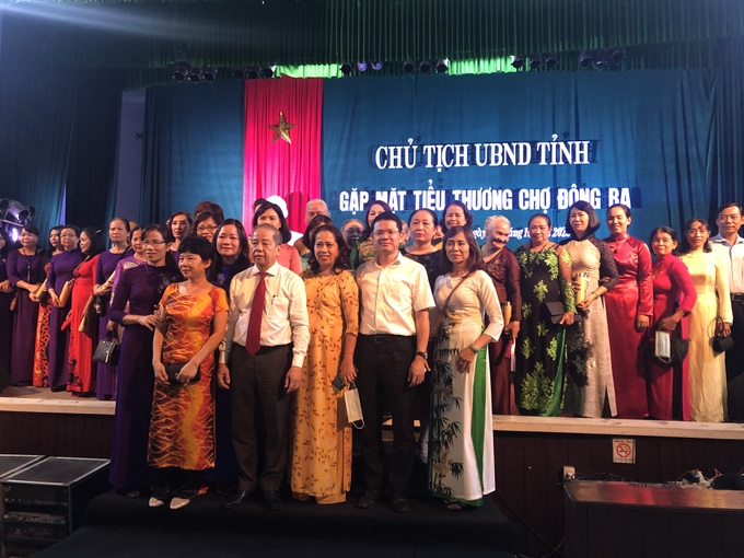 Chủ tịch tỉnh Thừa Thiên Huế: Xây dựng chợ Đông Ba thành điểm đến “không lo về giá” - Ảnh 4. Chủ tịch tỉnh Thừa Thiên Huế: Xây dựng chợ Đông Ba thành điểm đến “không lo về giá” - Ảnh 4.