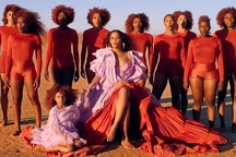 Beyonce gây sốt với hình ảnh đẹp “mãn nhãn” trong album visual mới
