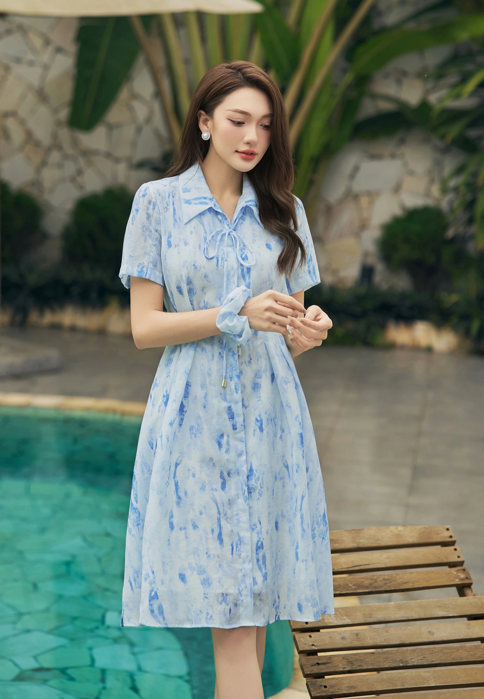Phái đẹp nên diện váy áo màu gì vào mùa hè? - 1 Phái đẹp nên diện váy áo màu gì vào mùa hè?