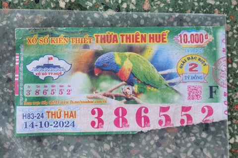 Vụ tờ vé số trúng 2 tỷ đồng: Tòa thông báo nộp tạm ứng án phí 36 triệu đồng