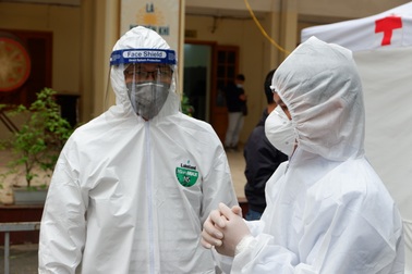 Thêm 3 ca mắc Covid-19, Việt Nam ghi nhận 207 trường hợp