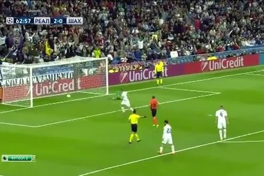 C.Ronaldo hoàn tất cú đúp, Real Madrid dẫn Shakhtar 3-0