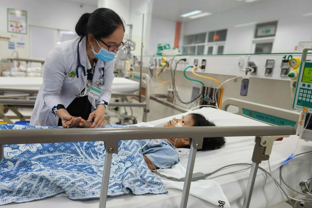 Thông tin mới vụ tai nạn ở cao tốc khiến 41 người thương vong - 3 Thông tin mới vụ tai nạn ở cao tốc khiến 41 người thương vong - 3