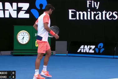 Djokovic lần thứ sáu liên tiếp thắng Verdasco