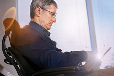 CEO Apple Tim Cook tự hào là người đồng tính