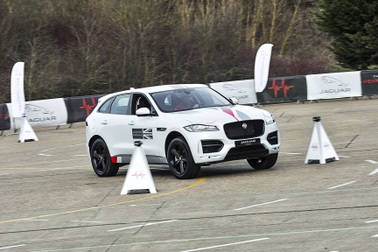 The Art Of Performance Tour - Cơ hội trải nghiệm các dòng xe thể thao Jaguar