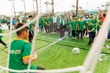 Con cần sức bền mỗi ngày, nhiều hơn những gì mẹ nghĩ