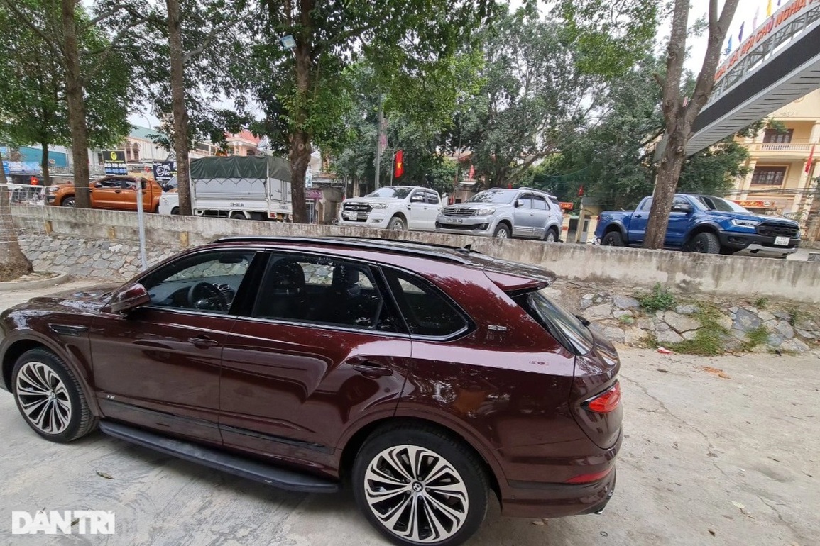 Tỉnh nghèo bất ngờ có lượng ô tô đăng ký mới đứng top đầu cả nước - 2 Tỉnh nghèo bất ngờ có lượng ô tô đăng ký mới đứng top đầu cả nước - 2