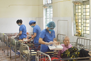 Thăm "ngôi nhà chung" giúp những người cao tuổi tìm lại nụ cười