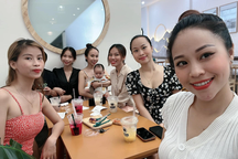 Gia đình ở Đồng Nai sinh 7 con gái, cô thứ 6 có cái tên hiếm gặp