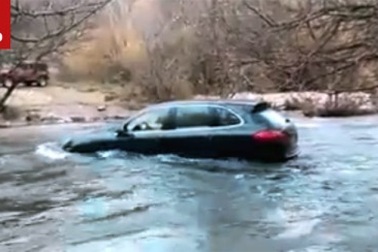 Porsche Cayenne không phải xe off-road
