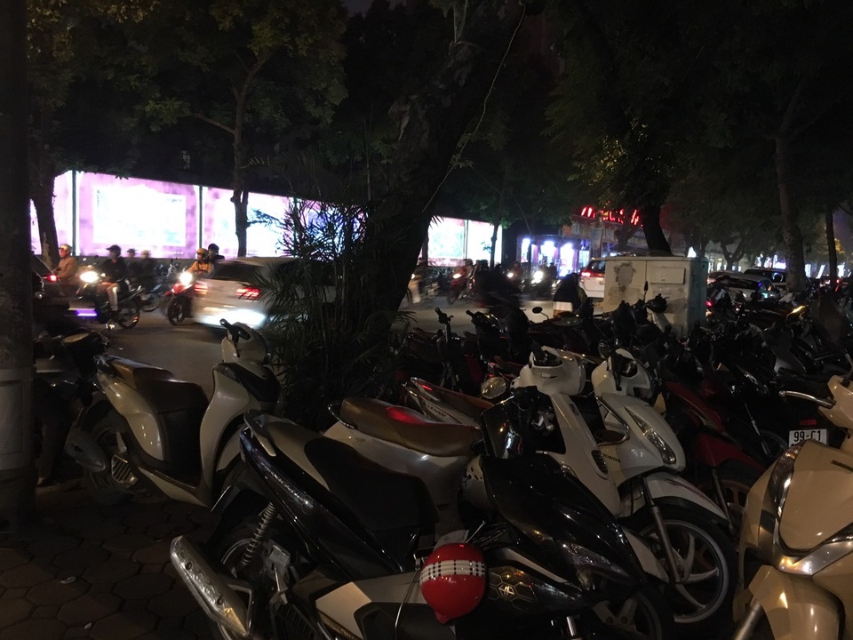 Đường dẫn vào khu hang đá “tê liệt”, ông già Noel cũng ngán ngẩm chôn chân - 16 Đường dẫn vào khu hang đá “tê liệt”, ông già Noel cũng ngán ngẩm chôn chân - 16
