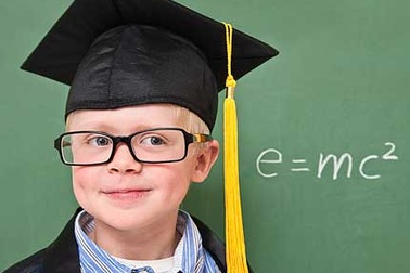 8 cách giúp con bạn thông minh hơn