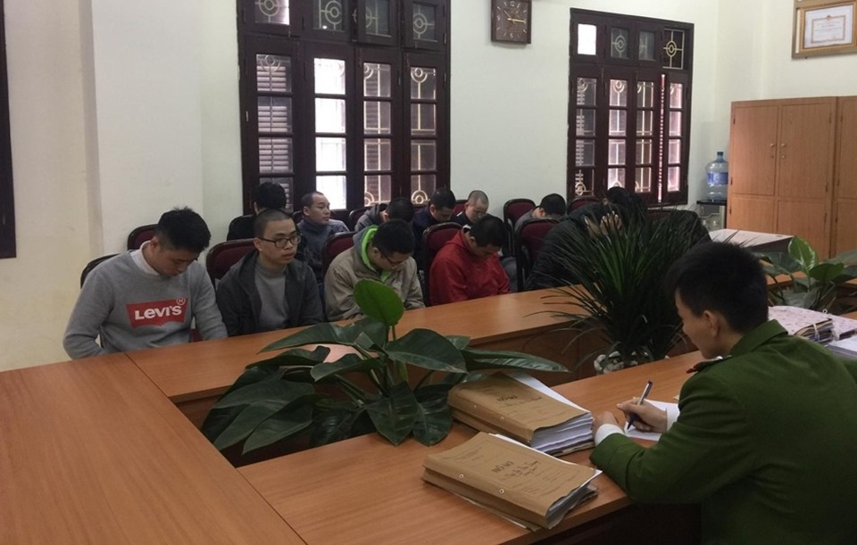 Hà Nội: Triệt phá đường dây đánh bạc nghìn tỷ trong game Đế Chế - 2 Hà Nội: Triệt phá đường dây đánh bạc nghìn tỷ trong game Đế Chế - 2