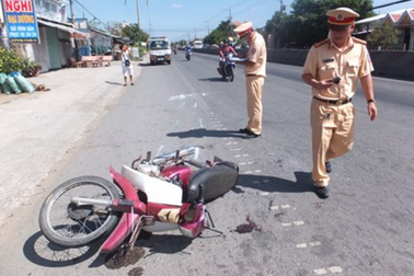 Truy bắt xe Container cán chết cụ ông rồi bỏ chạy khỏi hiện trường