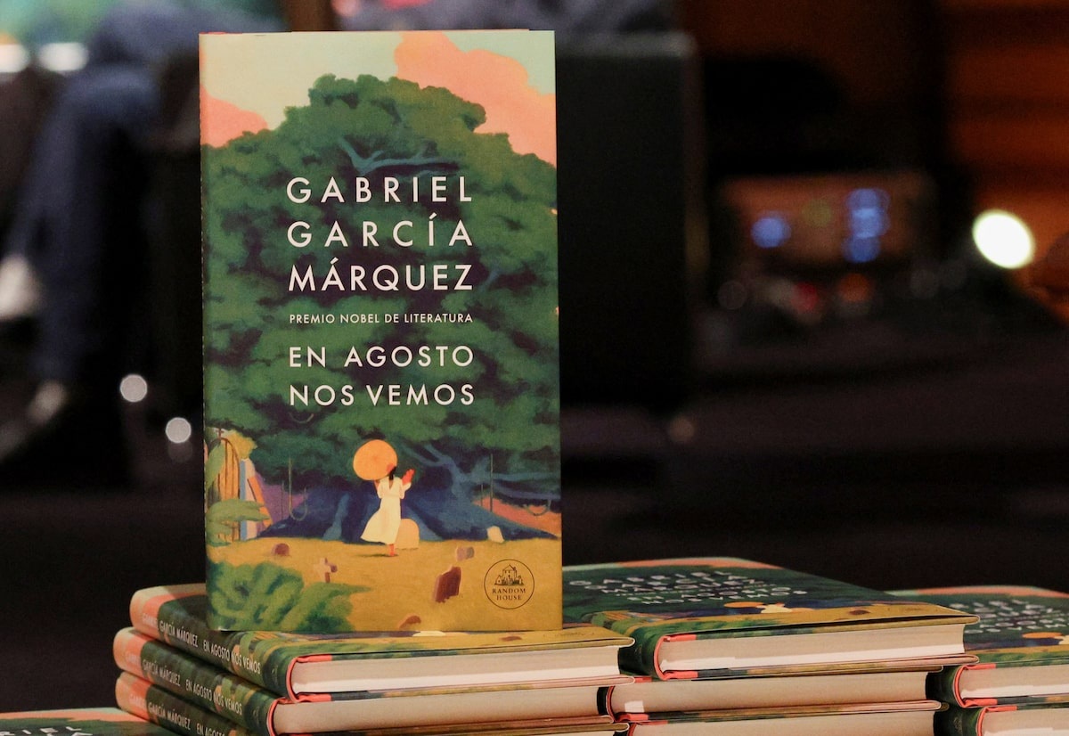 View - Con trai "phản bội" di nguyện tiêu hủy sách của Gabriel García Márquez | Báo Dân trí