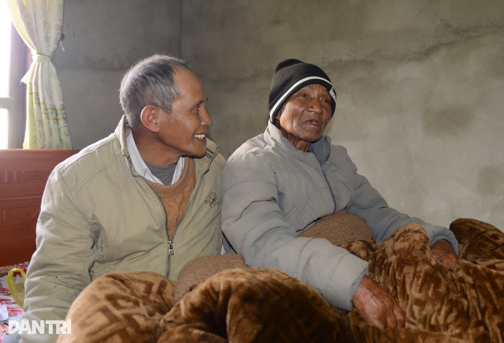 Hành trình sinh tồn 6 ngày trong rừng của cụ ông 78 tuổi ở Lâm Đồng - 1