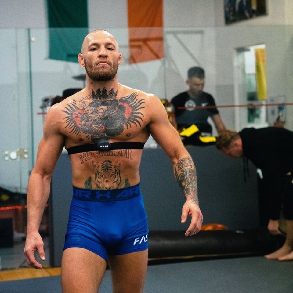Conor McGregor “bạo chi” cho kỳ nghỉ khi cách ly chống dịch Covid-19 - 7 Conor McGregor “bạo chi” cho kỳ nghỉ khi cách ly chống dịch Covid-19 - 7