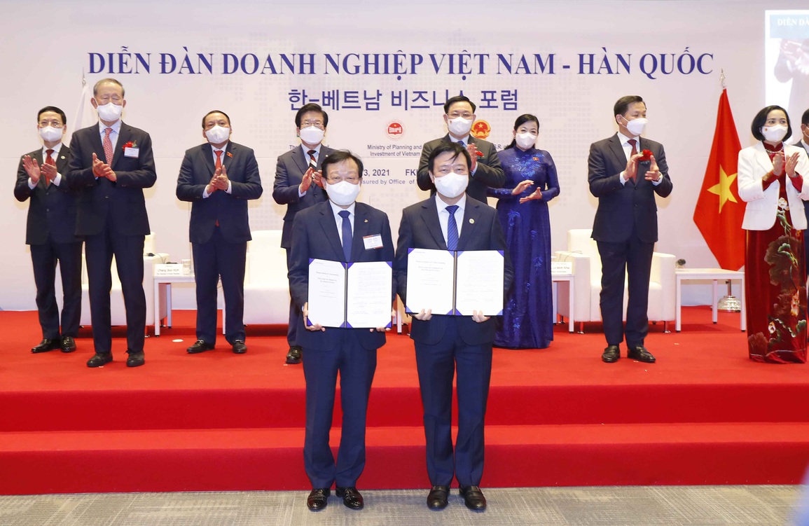 Loạt dự án tỷ USD Hàn Quốc được trao giấy chứng nhận đầu tư tại Việt Nam - 1 Loạt dự án tỷ USD Hàn Quốc được trao giấy chứng nhận đầu tư tại Việt Nam - 1