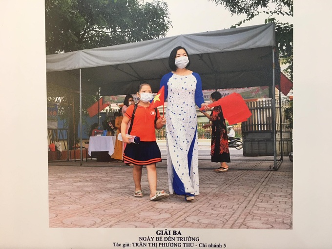 Tôn vinh các ấn phẩm và tác phẩm ảnh báo chí tiêu biểu - Ảnh 13. Tôn vinh các ấn phẩm và tác phẩm ảnh báo chí tiêu biểu - Ảnh 13.