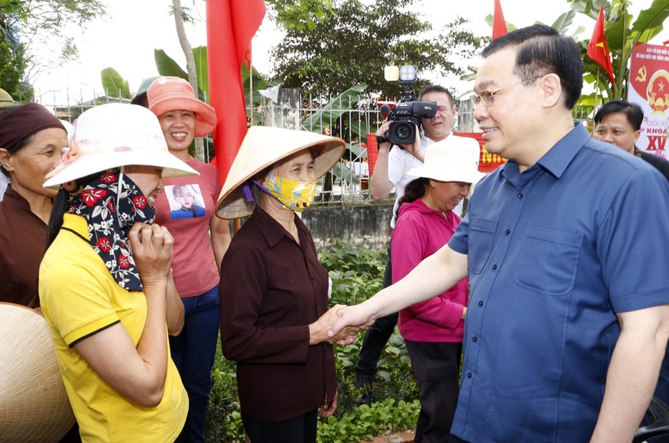 Chủ tịch Quốc hội: Sẵn sàng ứng phó tình huống phát sinh trong cuộc bầu cử - 1 Chủ tịch Quốc hội: Sẵn sàng ứng phó tình huống phát sinh trong cuộc bầu cử - 1