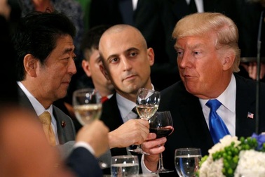 Lãnh đạo thế giới nhóm họp giữa bộn bề căng thẳng