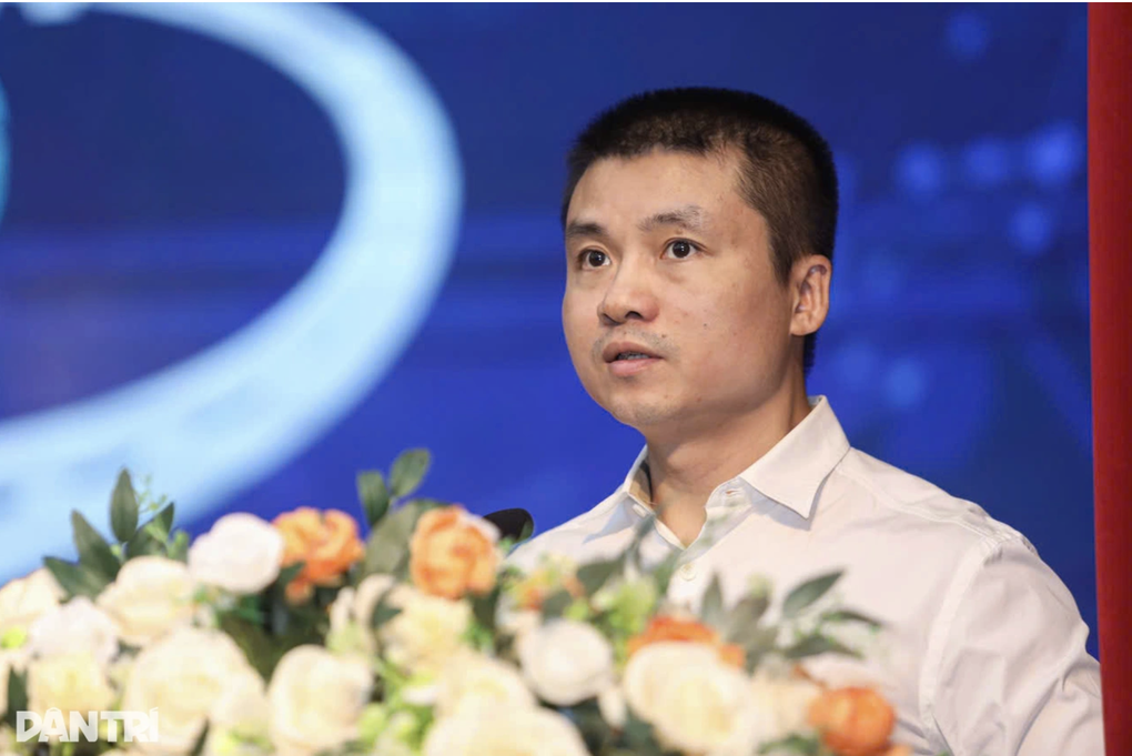 Nhà báo Phạm Tuấn Anh phát động Cuộc thi Sáng kiến An toàn giao thông Việt Nam lần thứ 5 (Ảnh: Nam Anh).