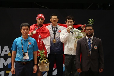 Nhật ký SEA Games ngày 28/8: Cử tạ giành cú đúp HCV