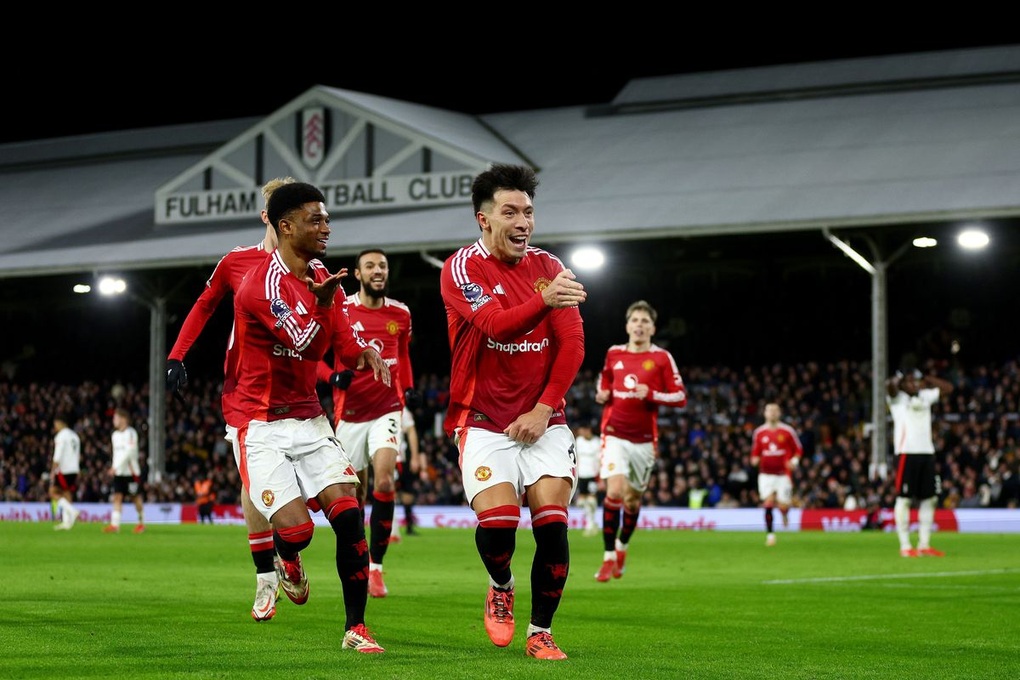 Lisandro Martinez lập công, Man Utd may mắn thắng Fulham - 2