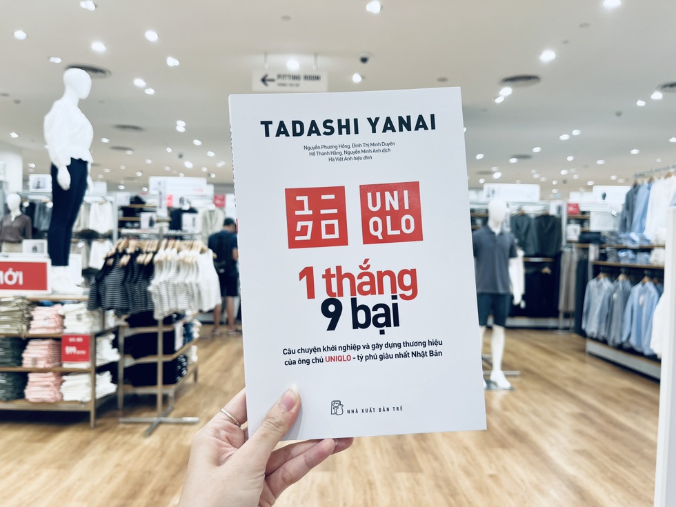 Hành trình khởi nghiệp 1 thắng 9 bại của tỷ phú giàu nhất Nhật Bản - 1 Hành trình khởi nghiệp 1 thắng 9 bại của tỷ phú giàu nhất Nhật Bản - 1